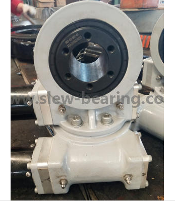 الاستفادة من محرك المحور المزدوج