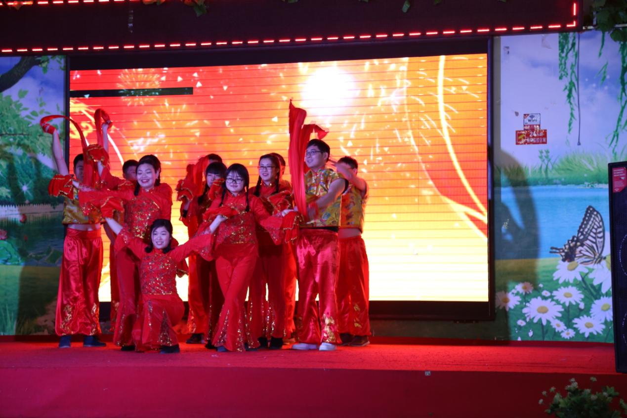 الرقص الافتتاحي & quot؛ بداية جيدة & quot؛