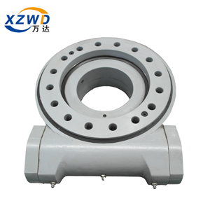 محرك الدوران لتعقب الشمسية